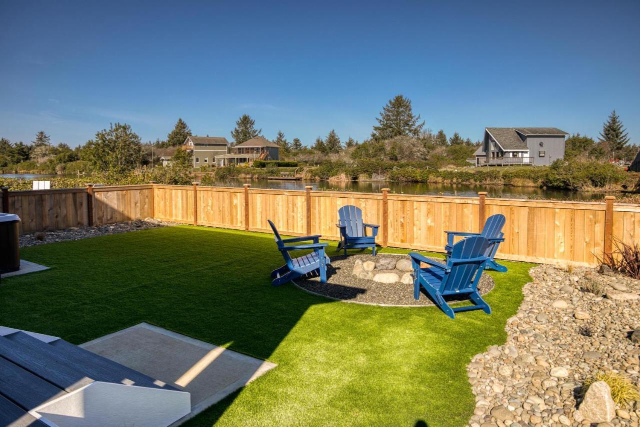 Bridge House Villa Ocean Shores Exterior photo